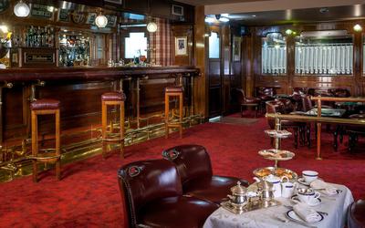 English Bar