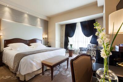 Superior Room The Wellington Club