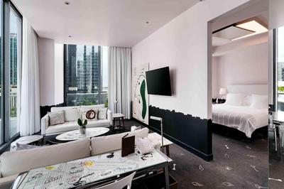 Signature Suite