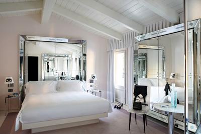 Deluxe Room with Terrace