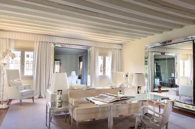 Grand Canal Suite