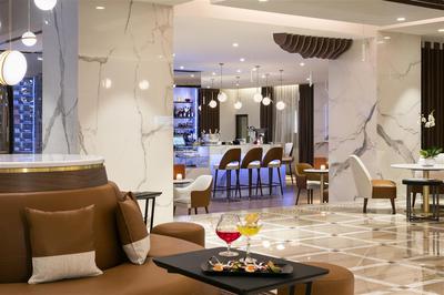 Lobby Bar