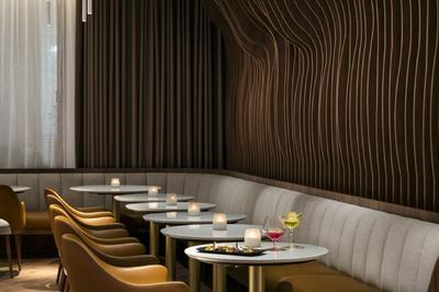 Lobby Bar