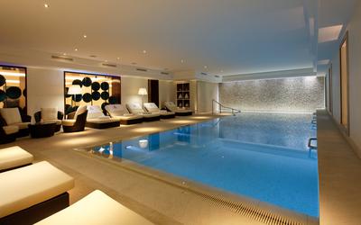 Majestic Hôtel-Spa Champs-Elysées image