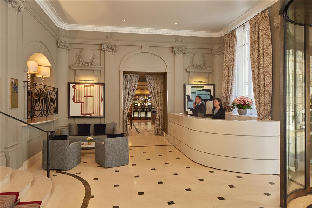 Majestic Hôtel-Spa Champs-Elysées