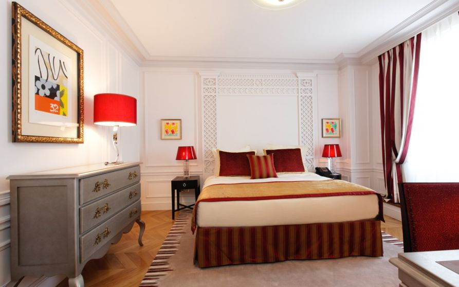 Grand Deluxe Room