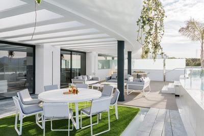Penthouse Residence