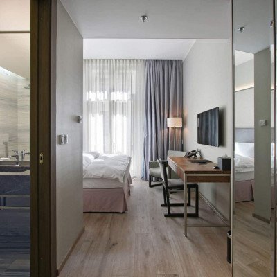 The Emblem Hotel image