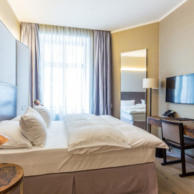 The Emblem Hotel image