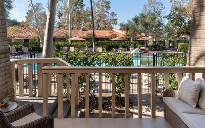 Poolside King Room