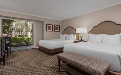 Resort View Queen Room - Patio Entrance