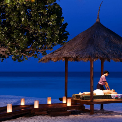 Banyan Tree Vabbinfaru image