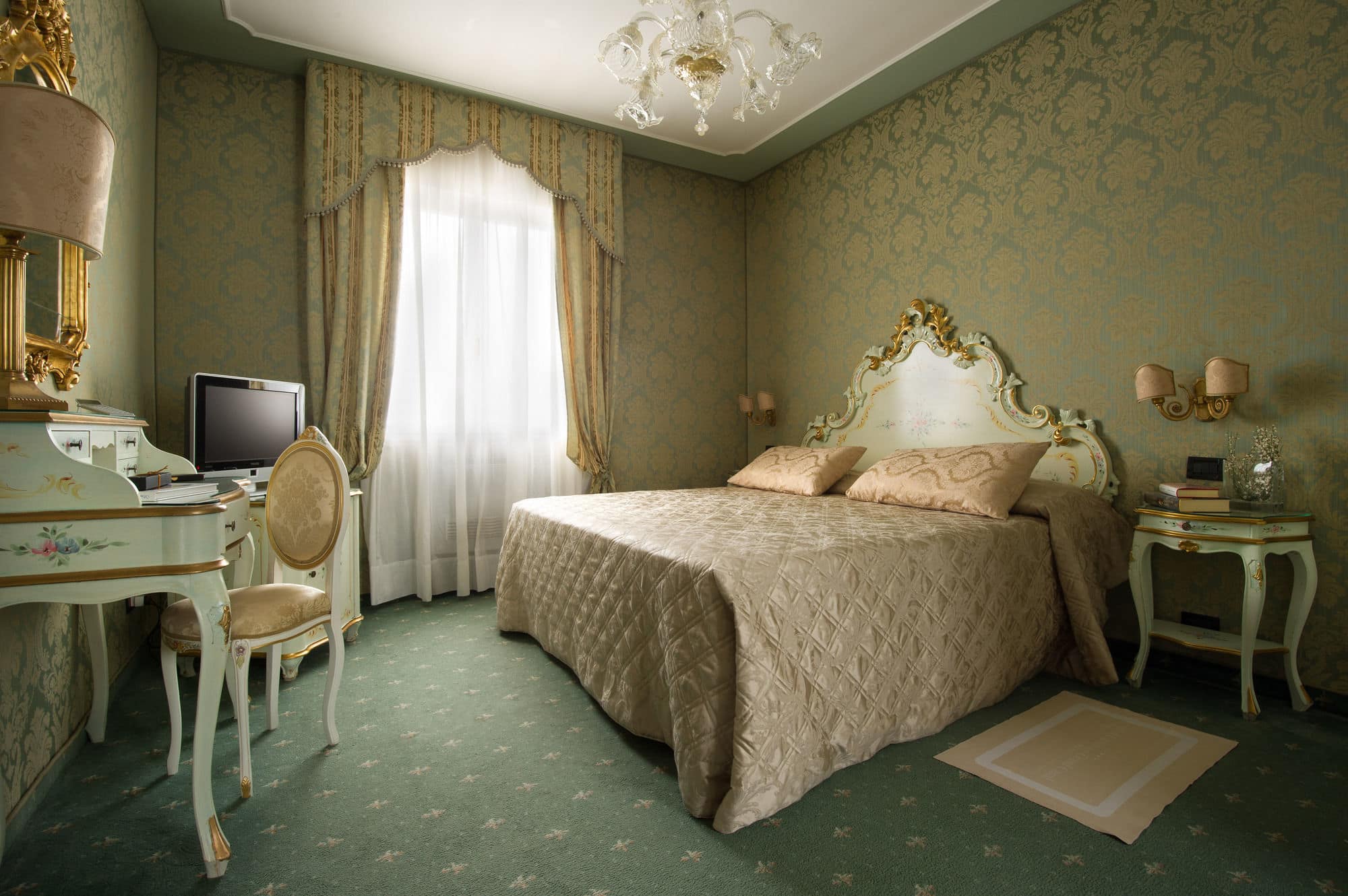 Hotel Carlton