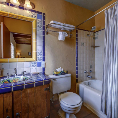 Hacienda Del Sol Guest Ranch Resort image