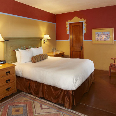 Hacienda Del Sol Guest Ranch Resort image