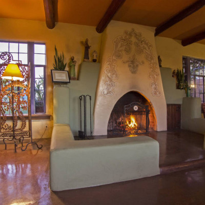 Hacienda Del Sol Guest Ranch Resort image