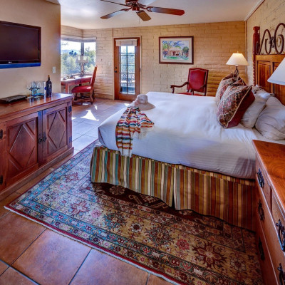 Hacienda Del Sol Guest Ranch Resort image
