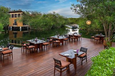 Oriente Restaurant