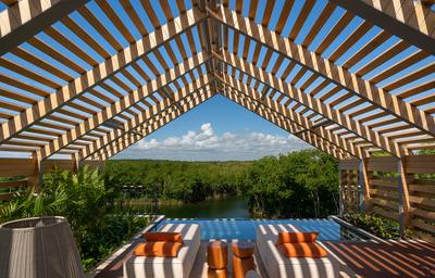 Lagoon Sunset Pool Villa