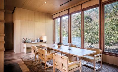 Punakha Lodge Mo Chhu Suite Dining Room 2