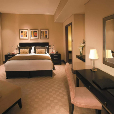 Shangri-La Hotel, Qaryat Al Beri image