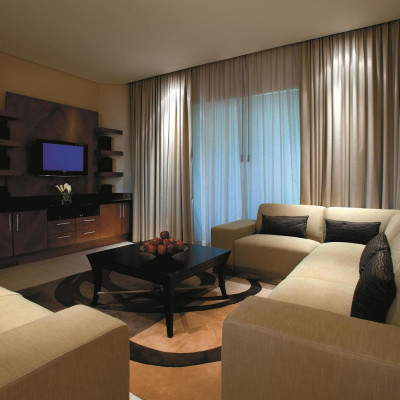 Shangri-La Hotel, Qaryat Al Beri image