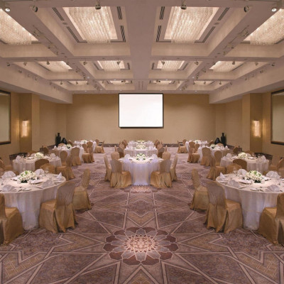 Shangri-La Hotel, Qaryat Al Beri image