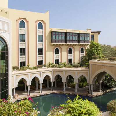 Shangri-La Hotel, Qaryat Al Beri image