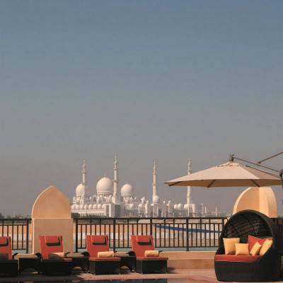 Shangri-La Hotel, Qaryat Al Beri image