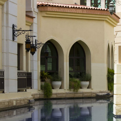 Shangri-La Hotel, Qaryat Al Beri image