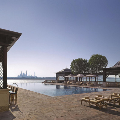 Shangri-La Hotel, Qaryat Al Beri image
