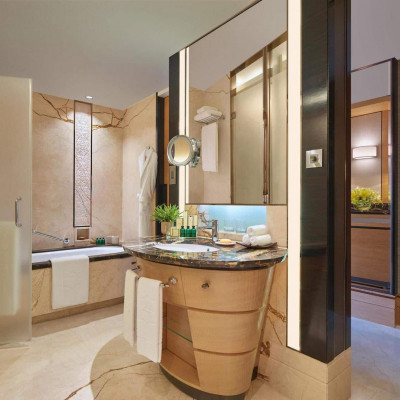 Shangri-La Hotel, Bengaluru image