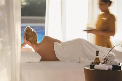 CHI, The Spa - Outdoor Massage