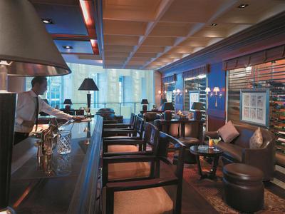 Balcony Bar