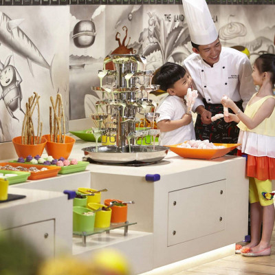 Shangri-La Sanya Resort and Spa, Hainan image