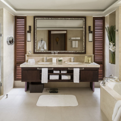 Shangri-La Sanya Resort and Spa, Hainan image