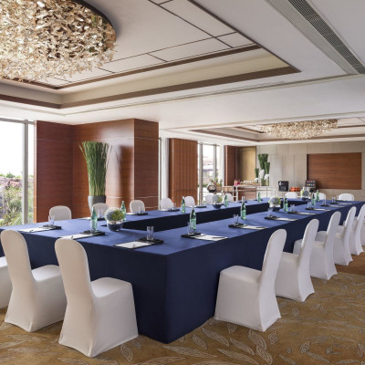 Shangri-La Sanya Resort and Spa, Hainan image
