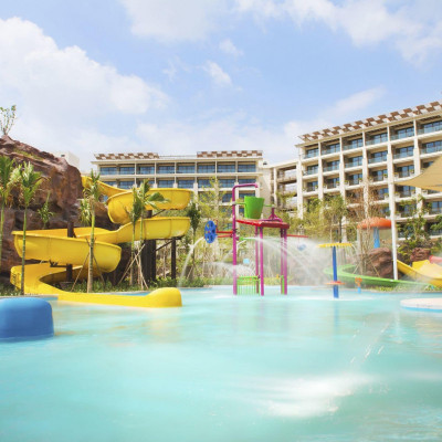 Shangri-La Sanya Resort and Spa, Hainan image