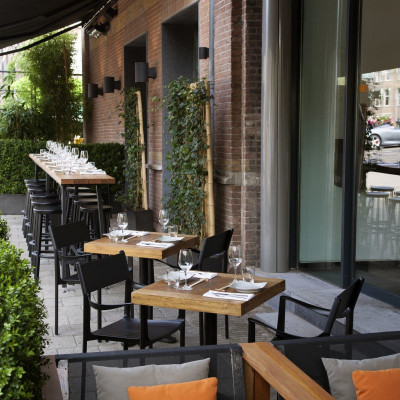 IZAKAYA Asian Kitchen & Bar