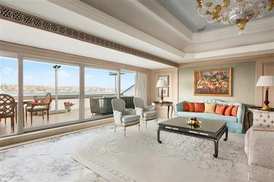 Shangri La Suite