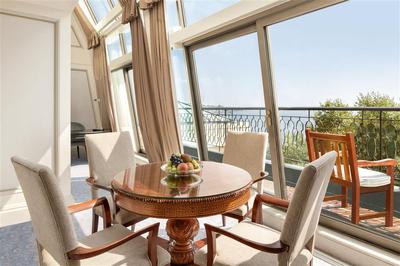 Bosphorus Duplex Suite