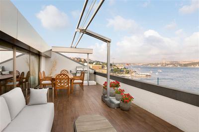 Shangri La Suite