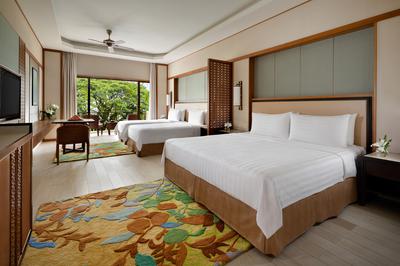 Garden Wing Deluxe Family Room
