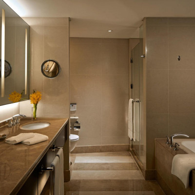 Shangri-La Far Eastern Plaza, Tainan image