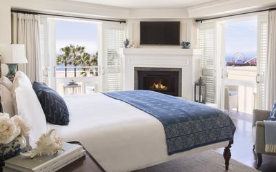 Pacific View Suite