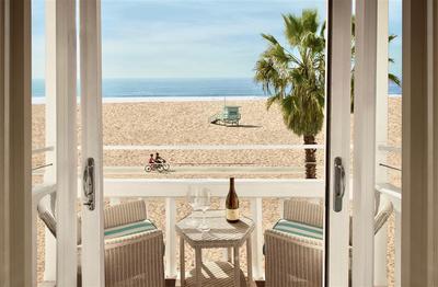 Ocean Front Suite