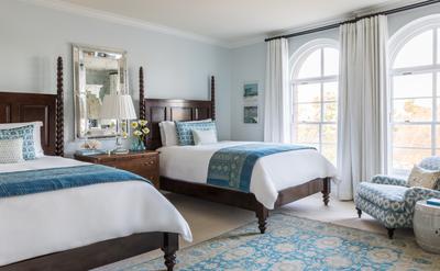 Deluxe Room1