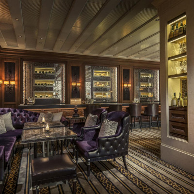 Caprice Bar