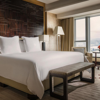 Executive Harbour-View Room