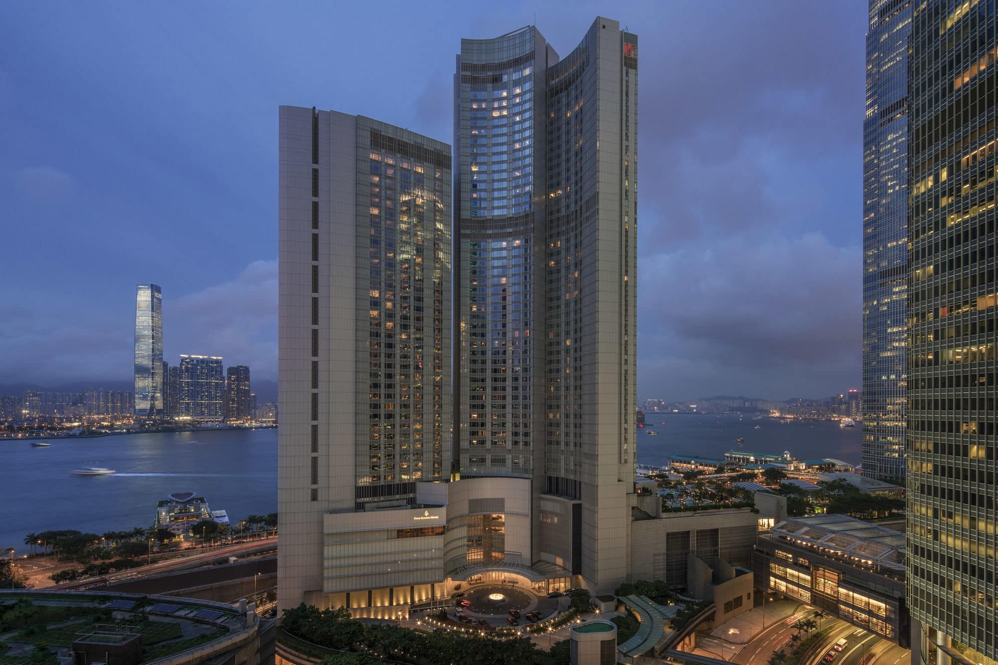 Four Seasons Hong Kong